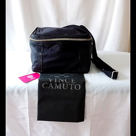 Vince Camuto Handbags - Vince Camuto Crossbody Handbag
